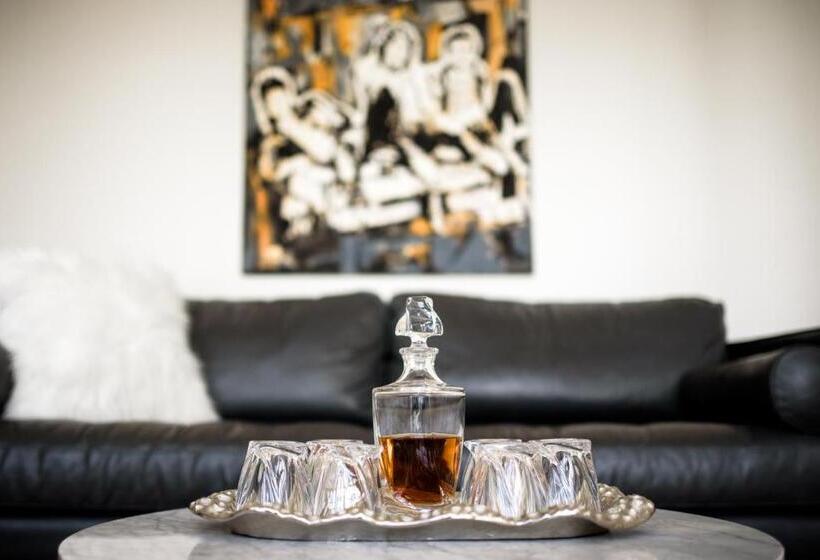 مبيت وإفطار The Kitch Inn   Boutique Inn And Wine Bar