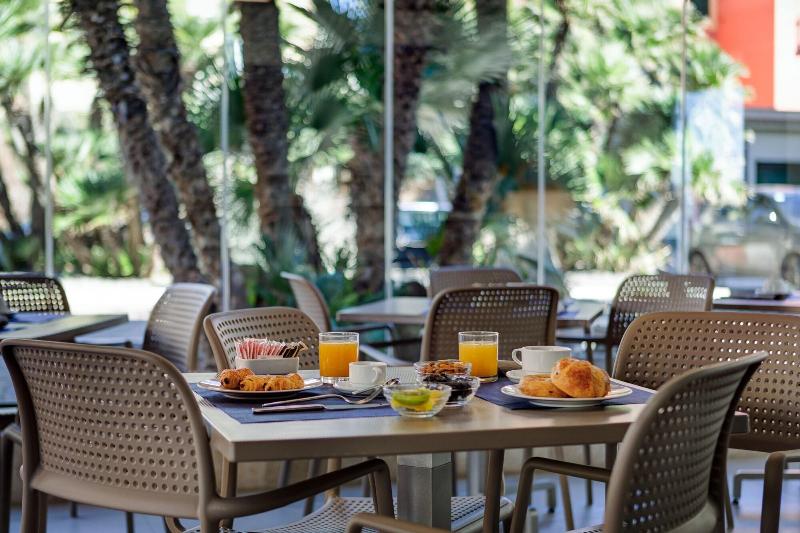 בית מלון כפרי Fly Deco