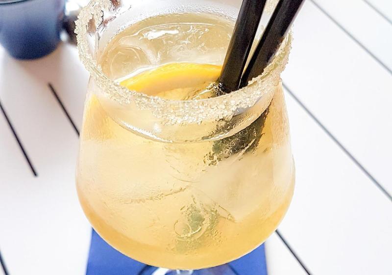 בית מלון כפרי Fly Deco