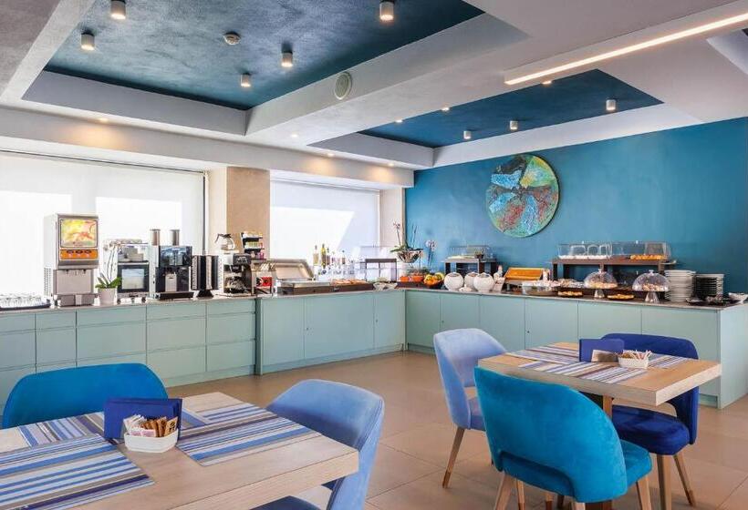 בית מלון כפרי Fly Deco