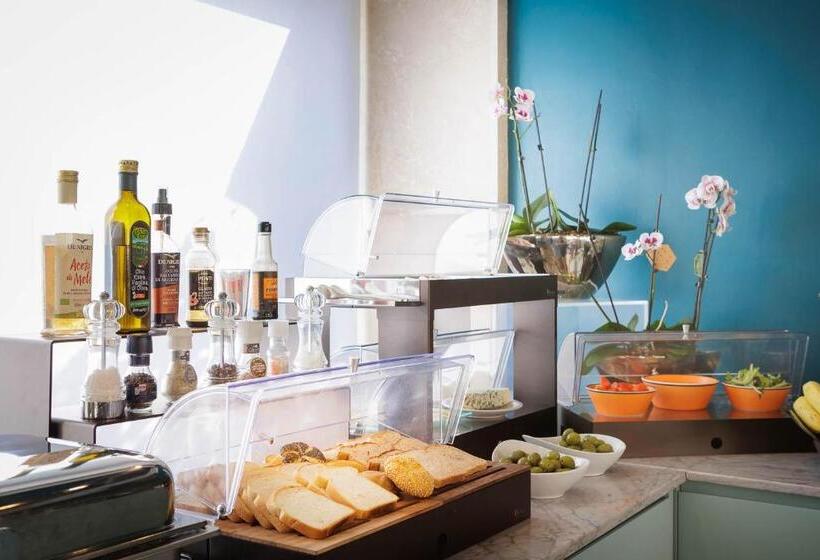 בית מלון כפרי Fly Deco