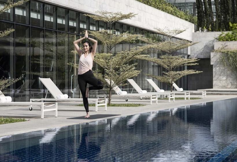 Four Seasons Hotel Bengaluru At Embassy One