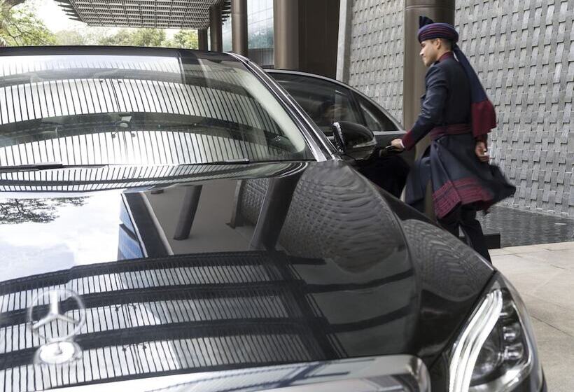 Four Seasons Hotel Bengaluru At Embassy One