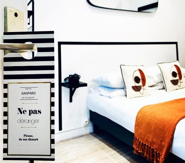 Отель Hôtel Gaspard