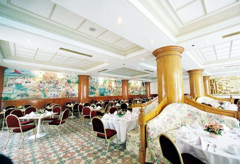 Отель Manila Prince