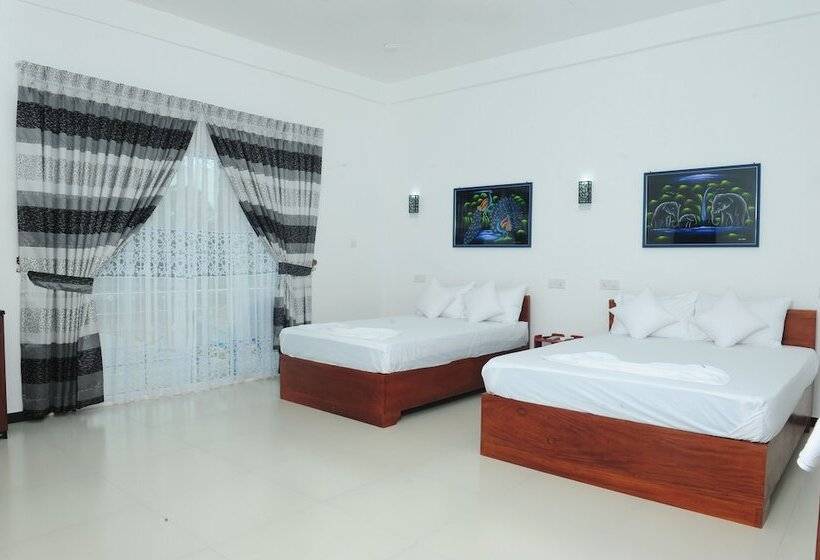 호텔 Sunstar Nilaveli