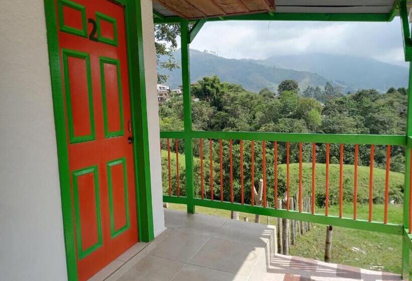 پانسیون Hostal Bamboo