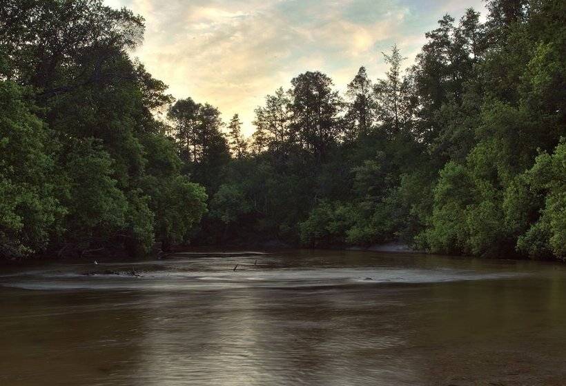منتجع Coldwater Gardens