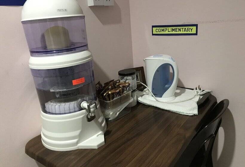 Общежитие Pg Inn