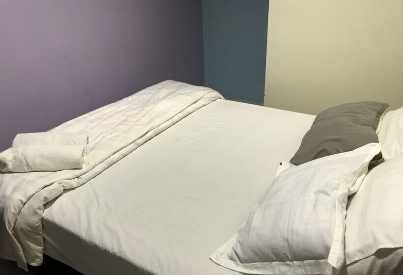 Общежитие Pg Inn