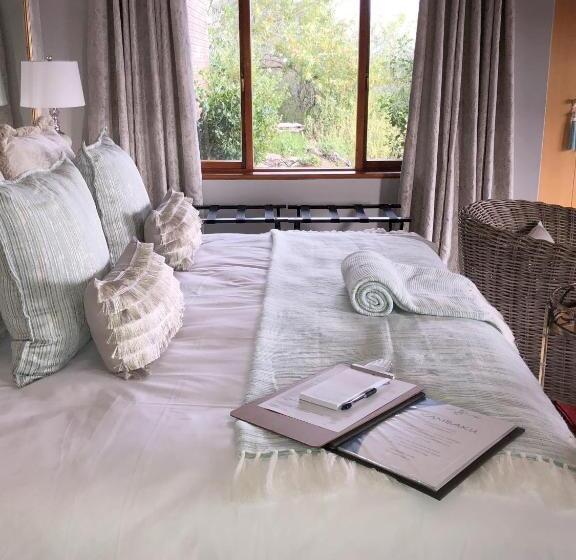 مبيت وإفطار Kambaku @ Sea