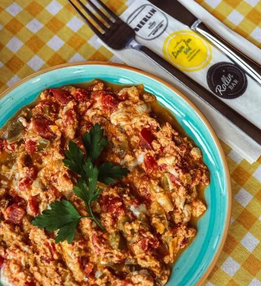 ベッドアンドブレックファースト Limon Inn Hotel, Taşucu