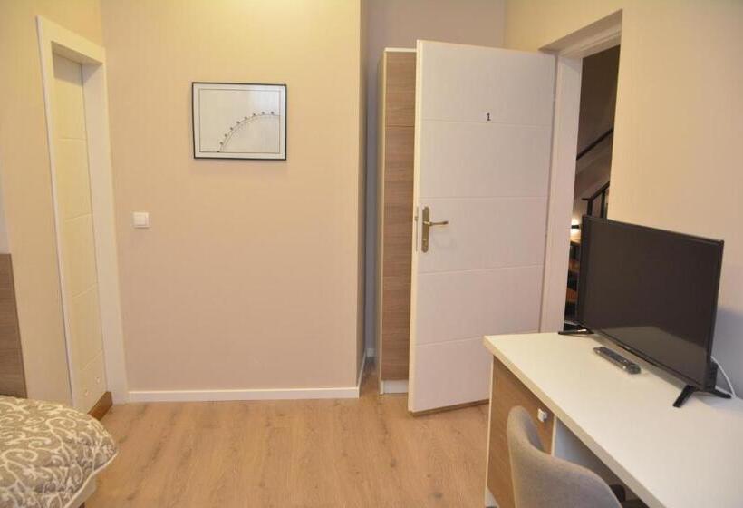 تختخواب و صبحانه Vila Nova