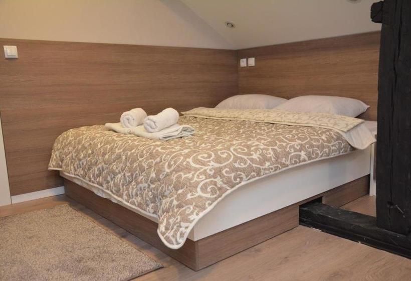 تختخواب و صبحانه Vila Nova