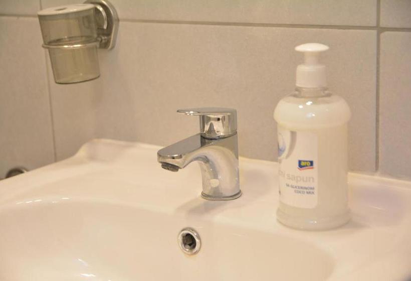 تختخواب و صبحانه Vila Nova