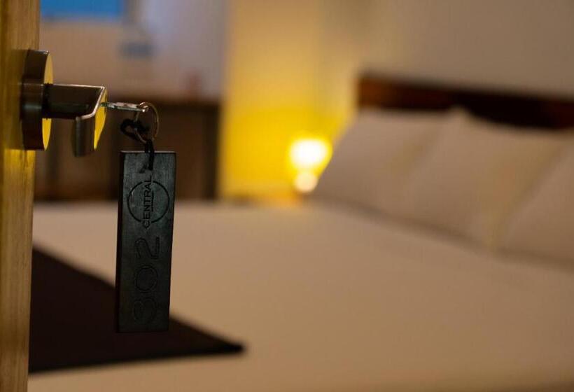 Central Bed & Breakfast