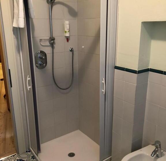 فندق Antica Trattoria