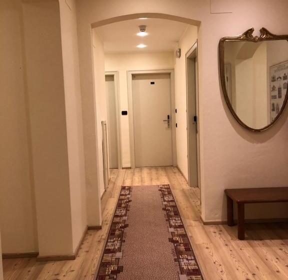 فندق Antica Trattoria