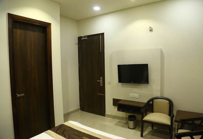 酒店 Bhumi Residency