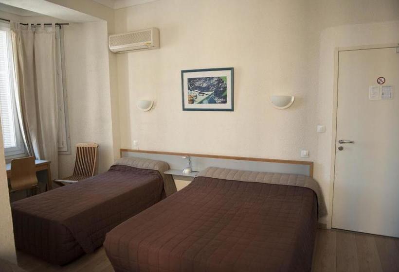 Отель Du Palais