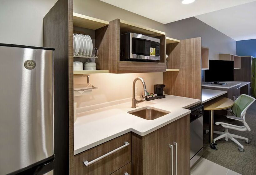 فندق Home2 Suites By Hilton Frankfort