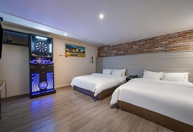 בית מלון כפרי Yaja Westgate