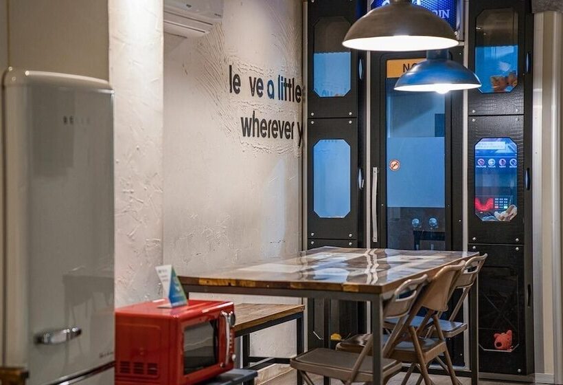 בית מלון כפרי Yaja Westgate