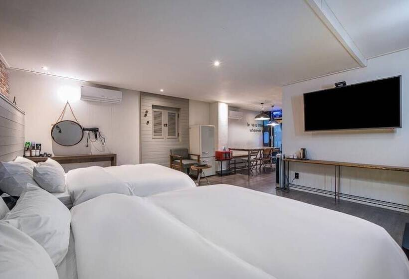 בית מלון כפרי Yaja Westgate