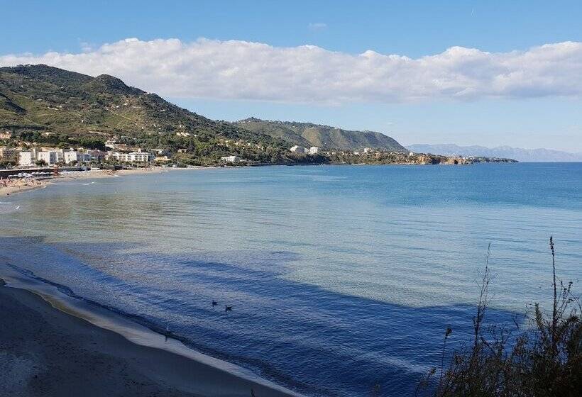 Ossuna Bay Hotel Boutique