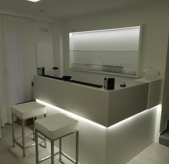 Ossuna Bay Hotel Boutique