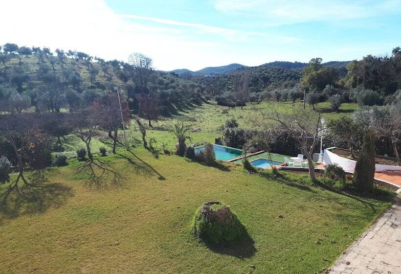 ペンション Finca La Carnicera