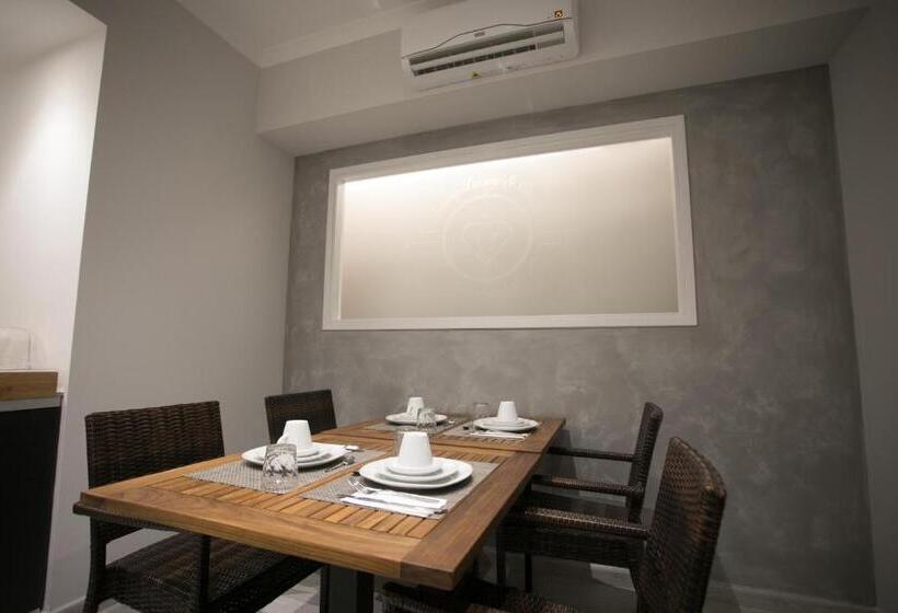 بنسيون Tropea Luxury & Charm