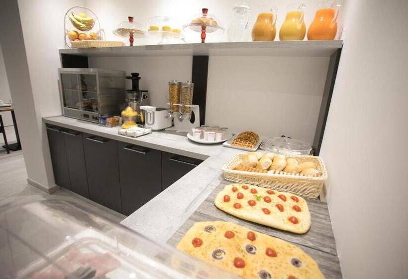 بنسيون Tropea Luxury & Charm