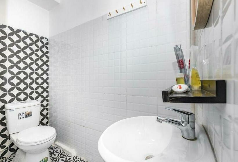 پانسیون Gis Hotel Nha Trang & Motorbike Rental