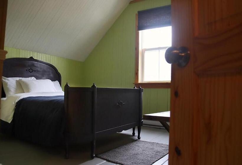 ユースホステル Chez Casimir