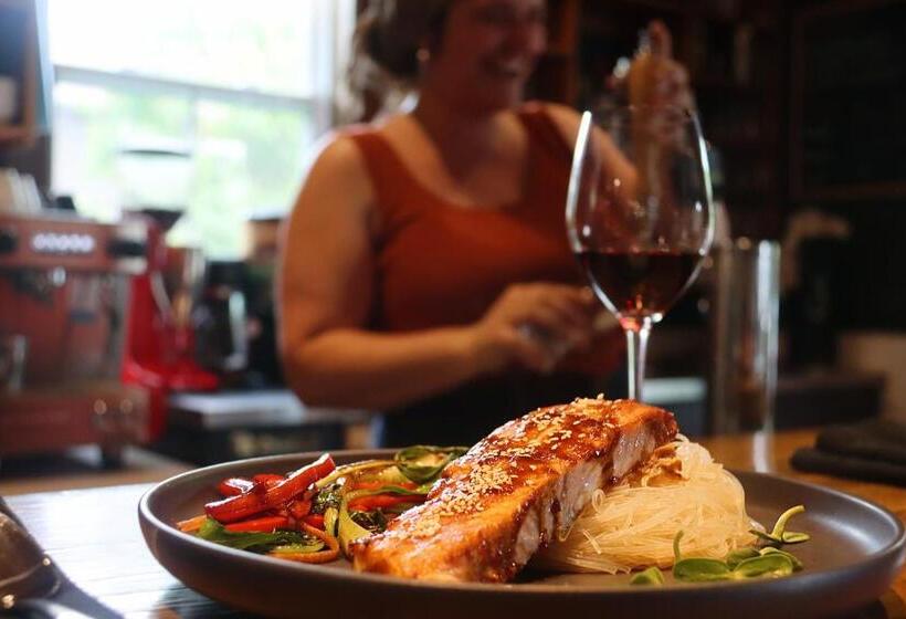 ユースホステル Chez Casimir