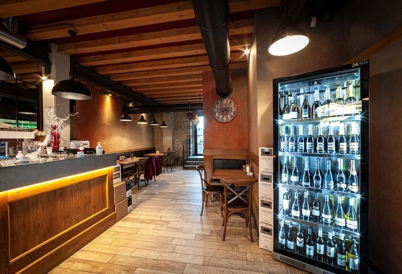 호스텔 Nuova Filanda Rooms And More