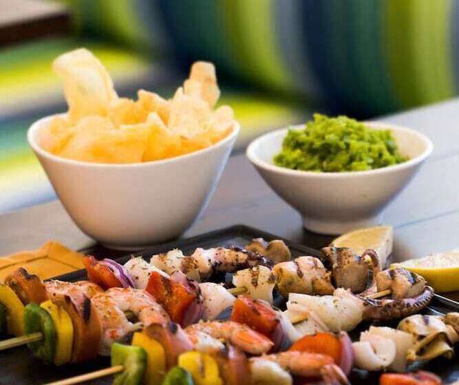 Bacau Bay Resort Coron