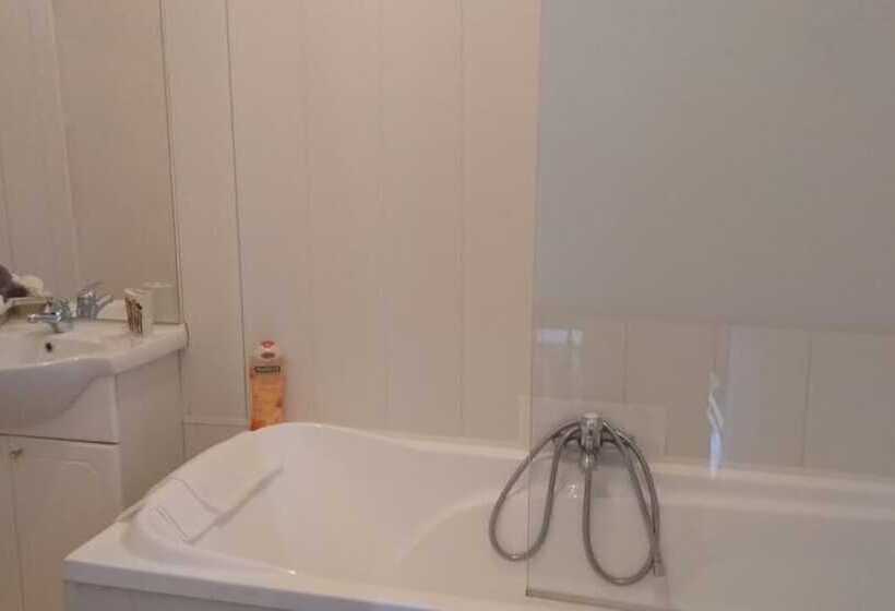 צימר Maison Du Moulinassou