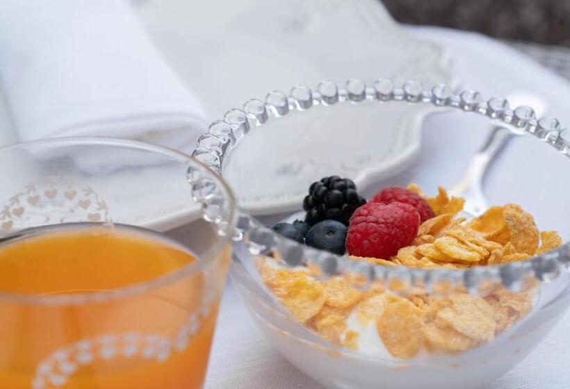 민박 Regia Rosetta