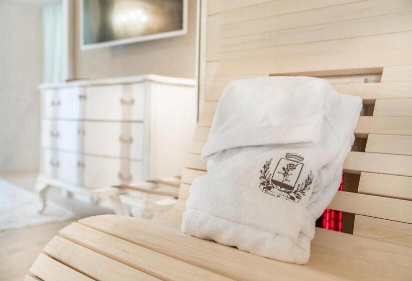 민박 Regia Rosetta