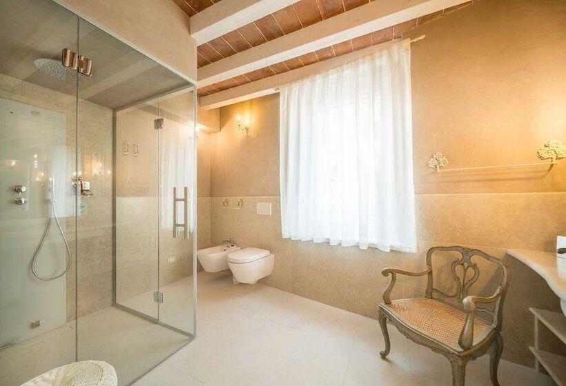 민박 Regia Rosetta