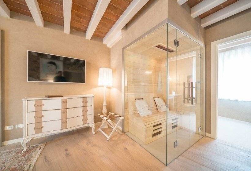 민박 Regia Rosetta