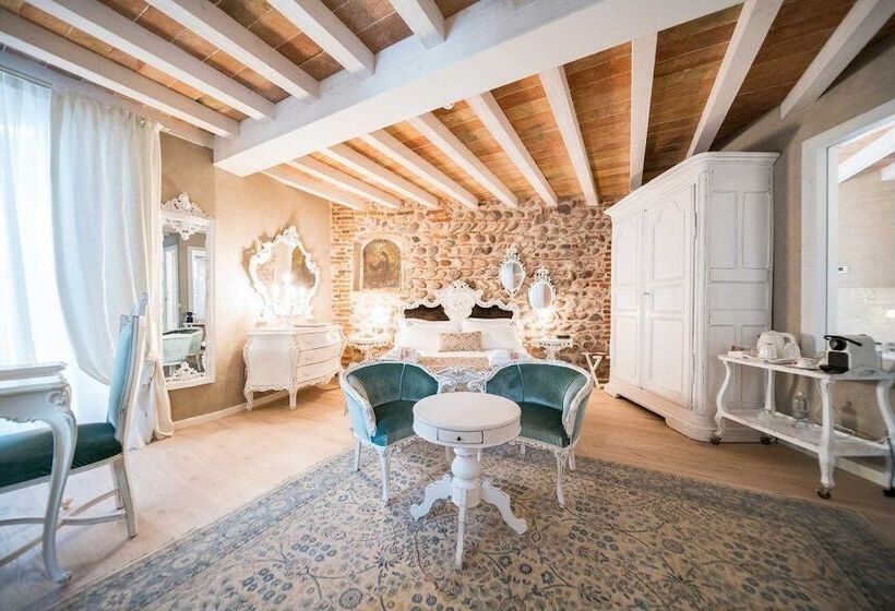 민박 Regia Rosetta