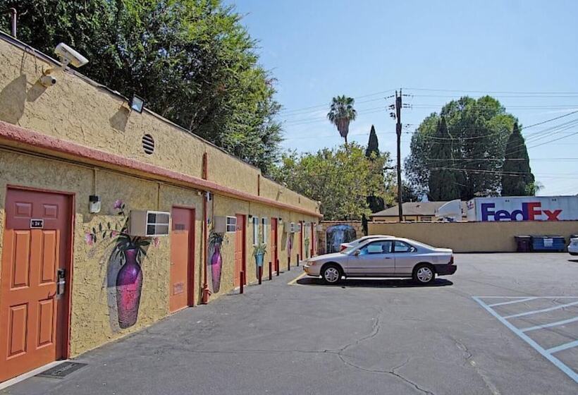 Griffith Park Motel   La Hollywood Area