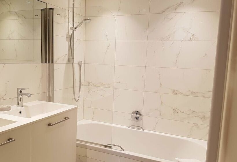 בית מלון כפרי Acropolis   Op Het Sportiefste Park Van De Kust