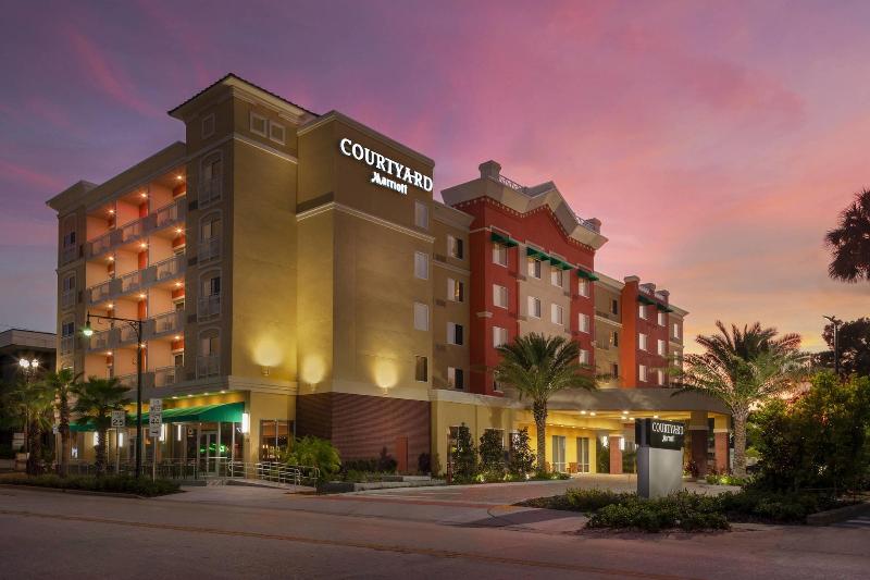 فندق Courtyard By Marriott Deland Historic Downtown