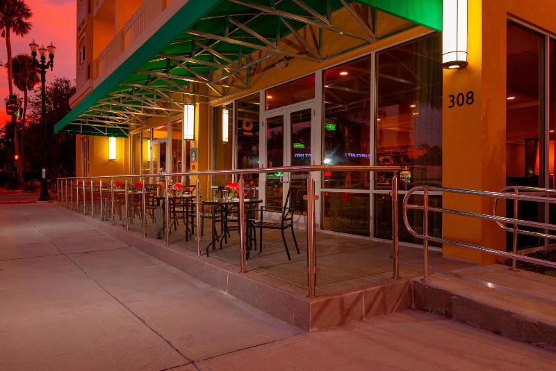 فندق Courtyard By Marriott Deland Historic Downtown