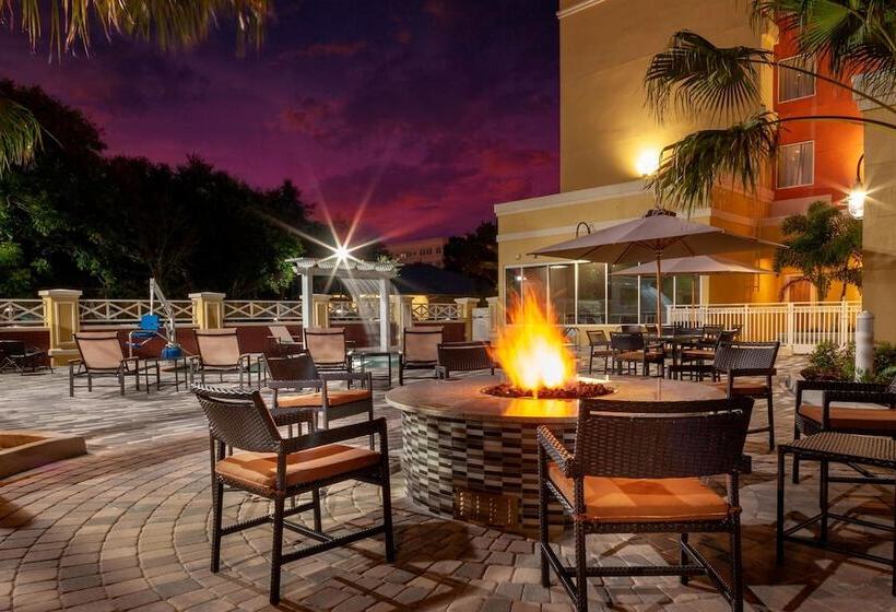 فندق Courtyard By Marriott Deland Historic Downtown