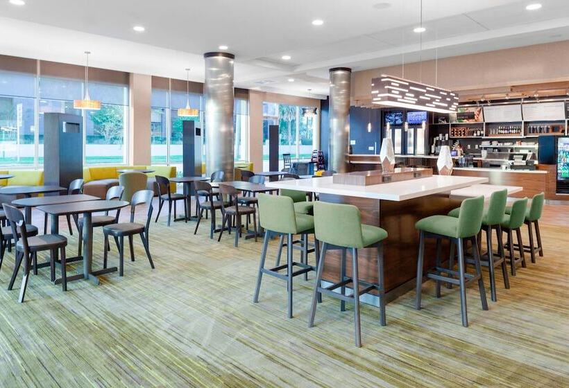 בית מלון כפרי Courtyard By Marriott Deland Historic Downtown